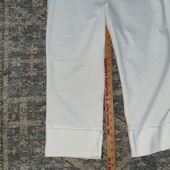 Lillie Rubin size 8 white cropped  capris -like new - Picture 6 of 8